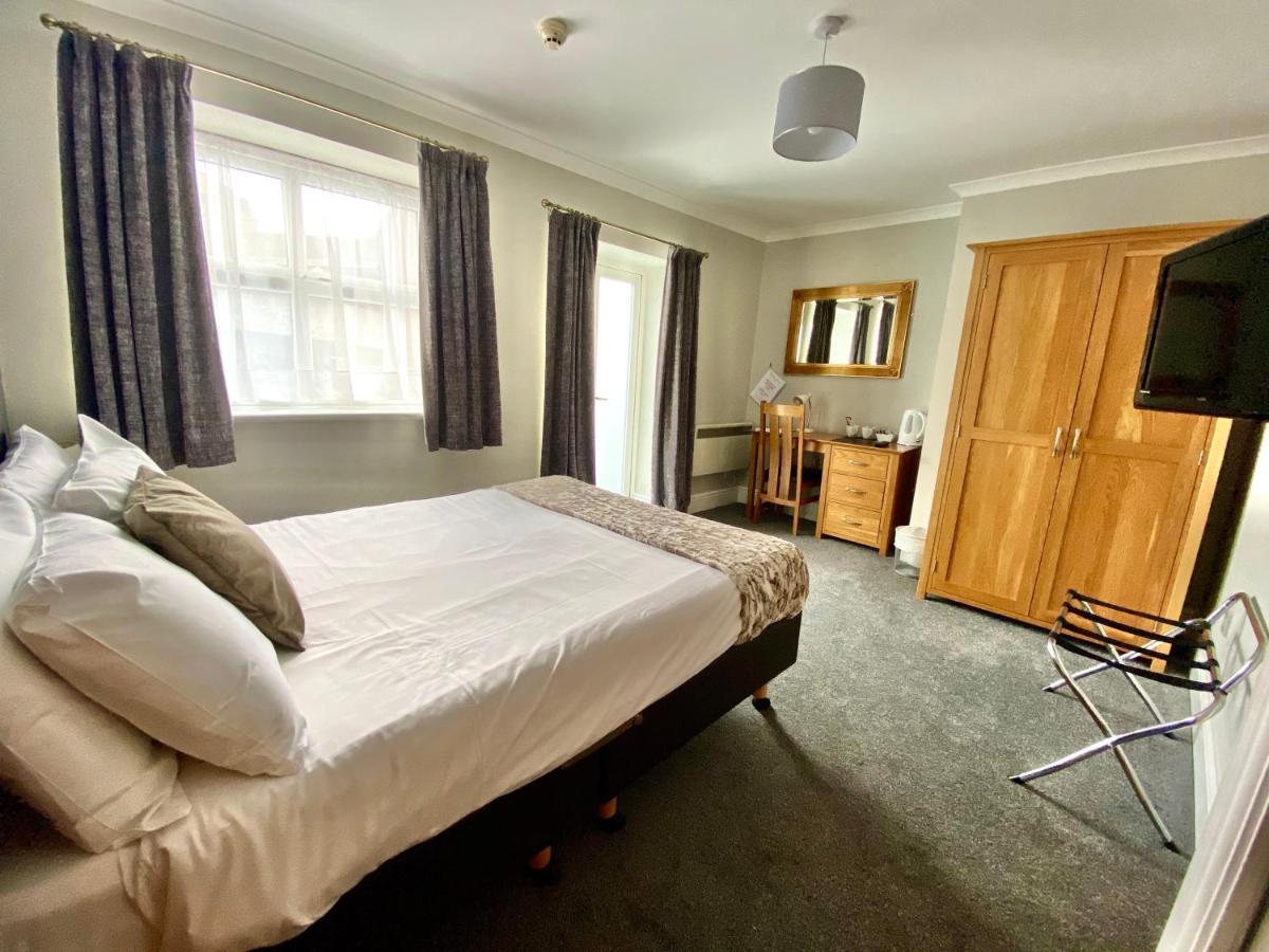 Jeffersons Hotel & Serviced Apartments (Adults Only) Barrow-in-Furness Esterno foto