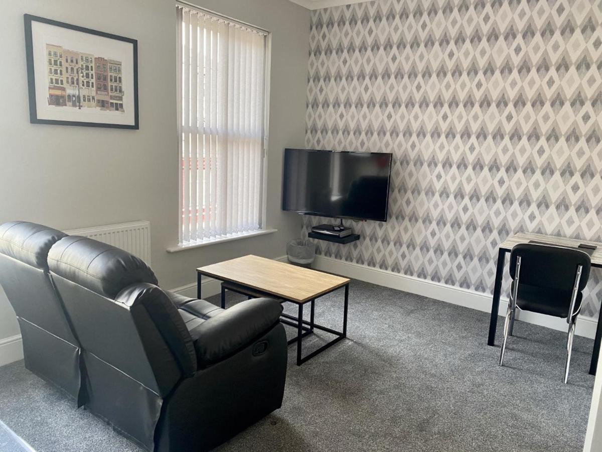 Jeffersons Hotel & Serviced Apartments (Adults Only) Barrow-in-Furness Esterno foto