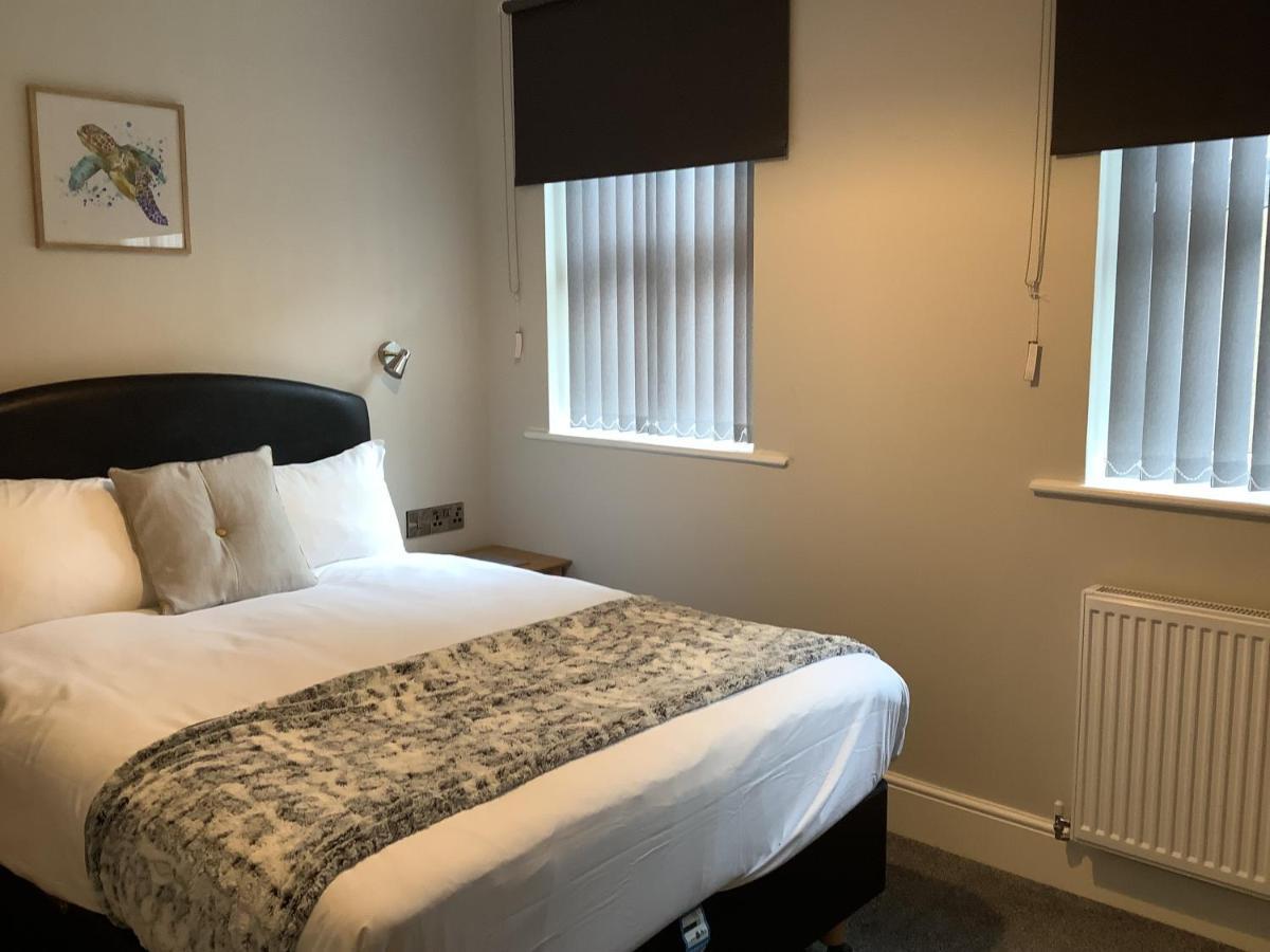 Jeffersons Hotel & Serviced Apartments (Adults Only) Barrow-in-Furness Esterno foto