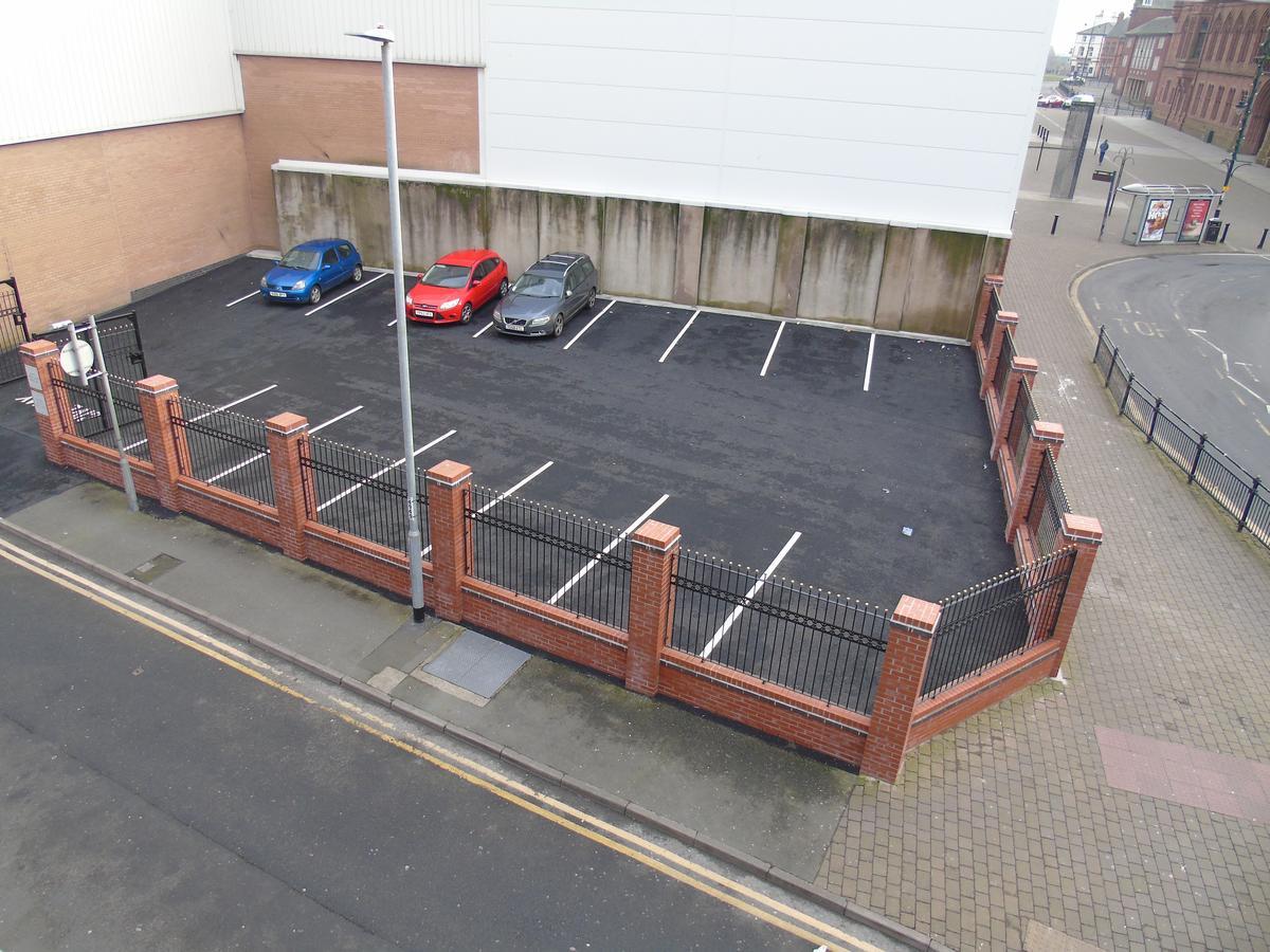 Jeffersons Hotel & Serviced Apartments (Adults Only) Barrow-in-Furness Esterno foto
