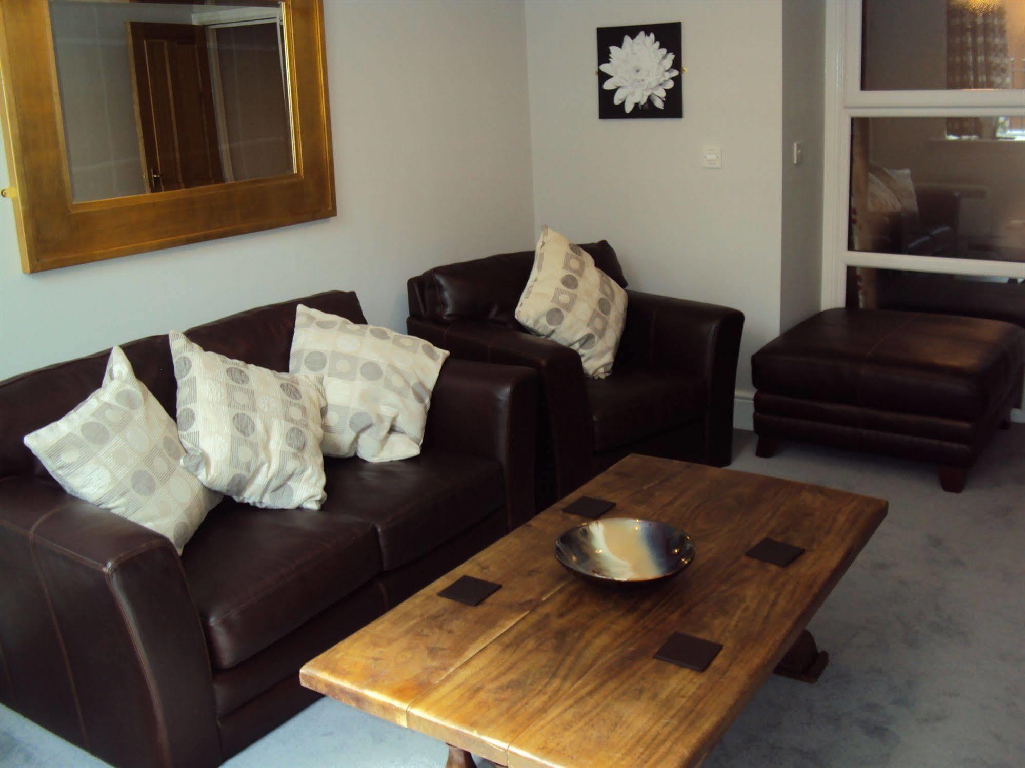Jeffersons Hotel & Serviced Apartments (Adults Only) Barrow-in-Furness Esterno foto