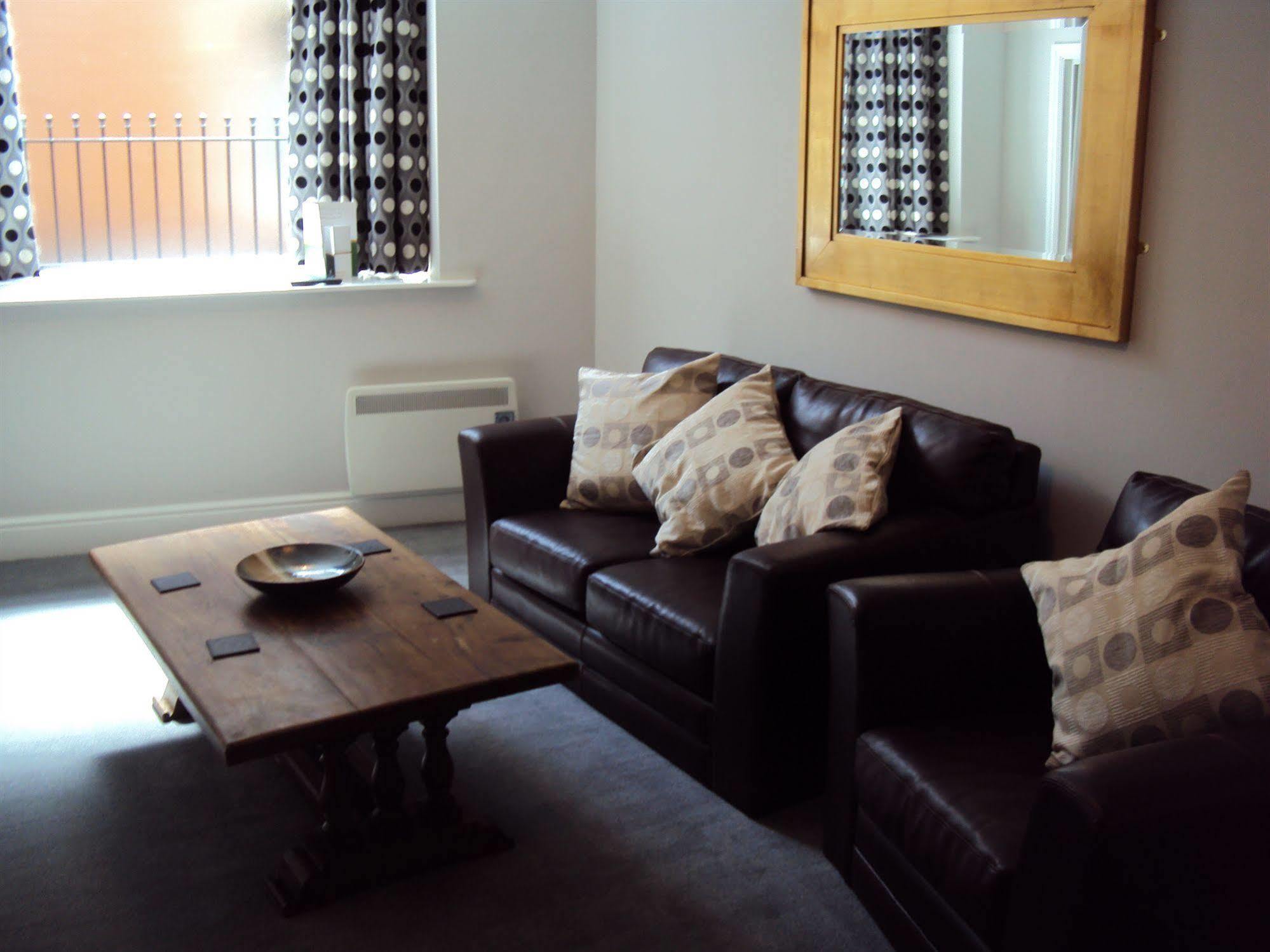 Jeffersons Hotel & Serviced Apartments (Adults Only) Barrow-in-Furness Esterno foto